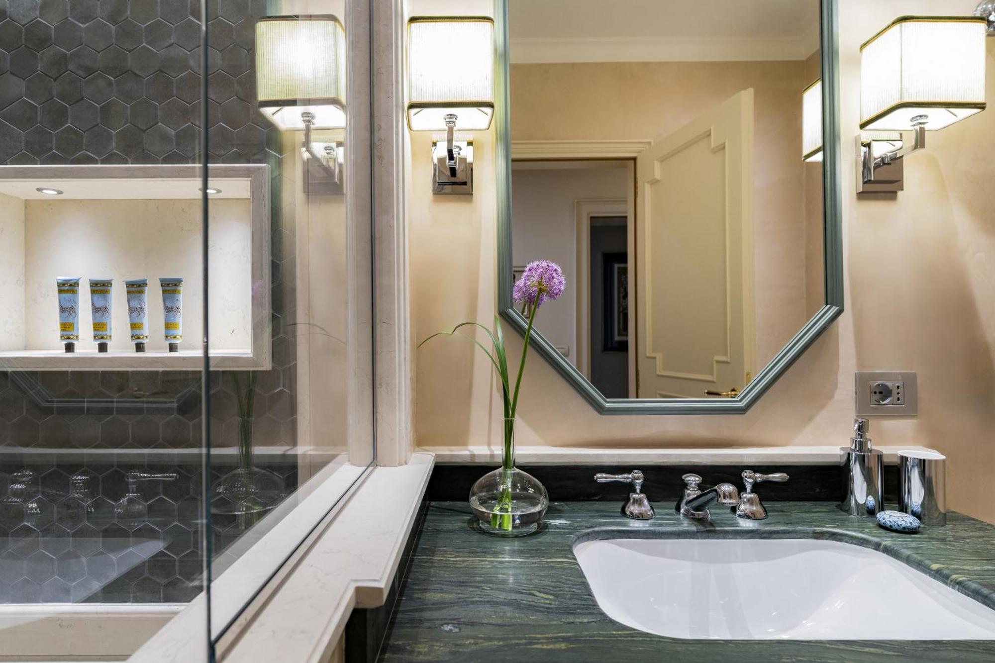 La Dimora Di Lady J Amazing Brandnew With 6 Luxury Bedrooms! Venice