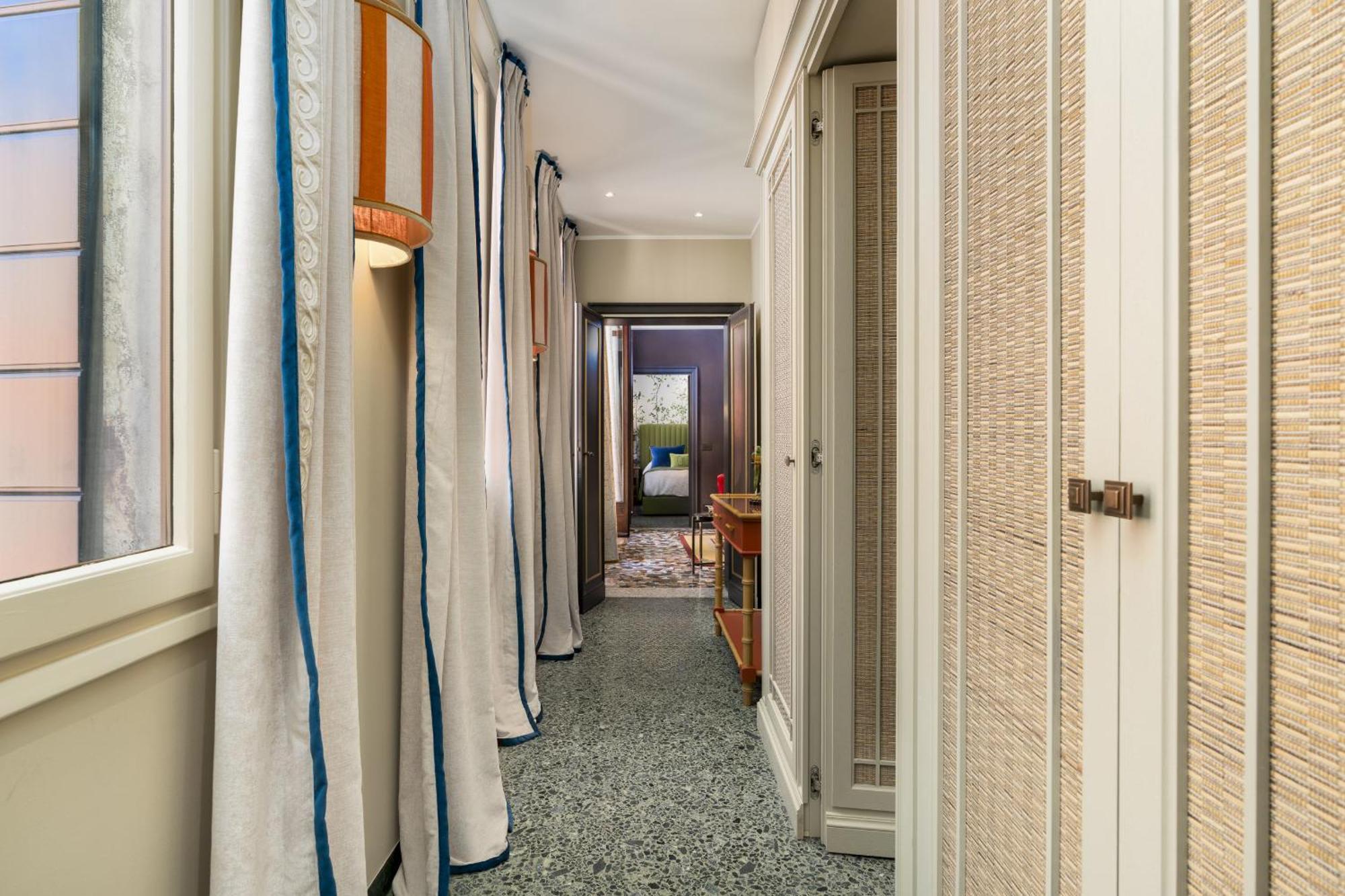 Apartment La Dimora Di Lady J Amazing Brandnew With 6 Luxury Bedrooms!
