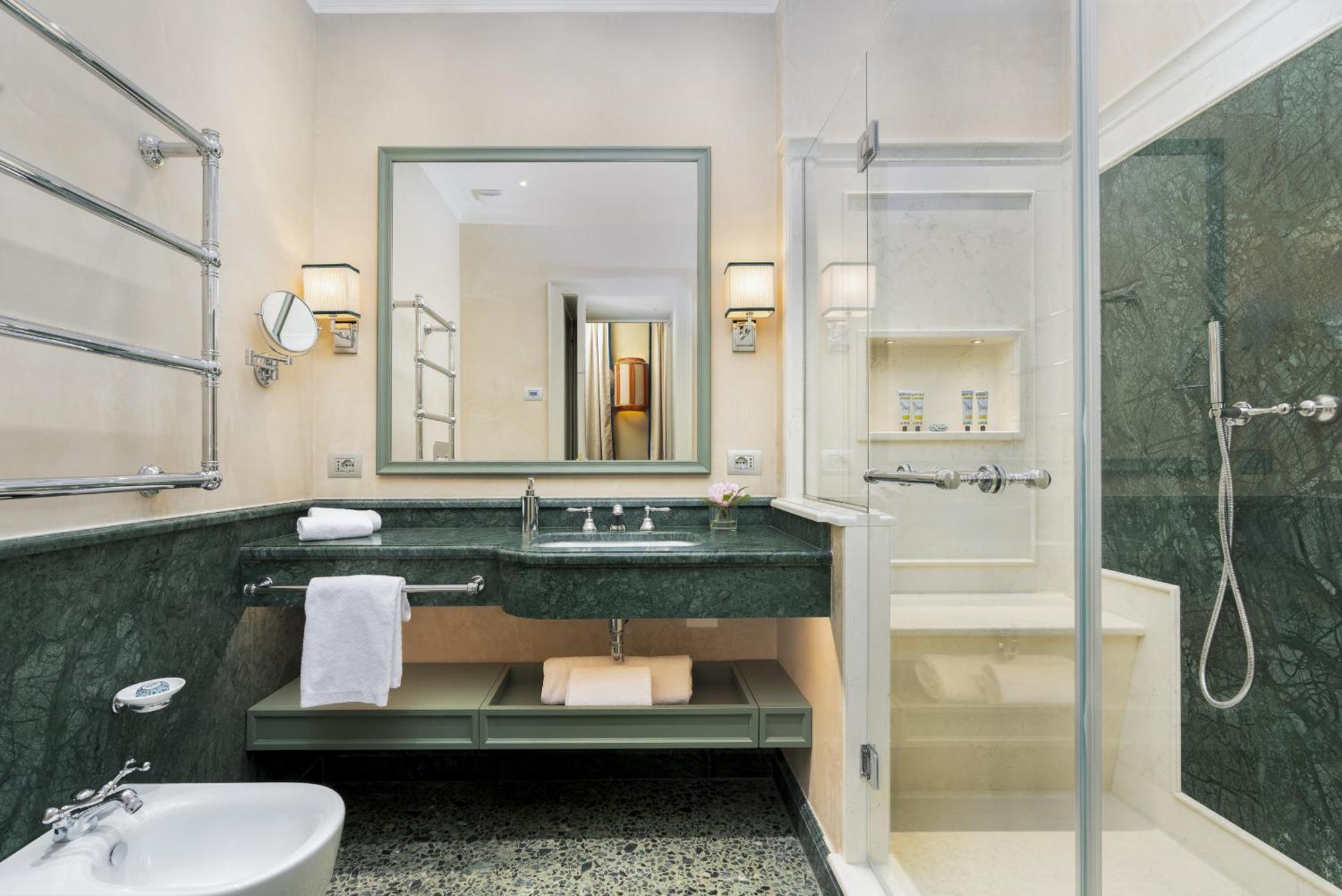 La Dimora Di Lady J Amazing Brandnew With 6 Luxury Bedrooms! Venice